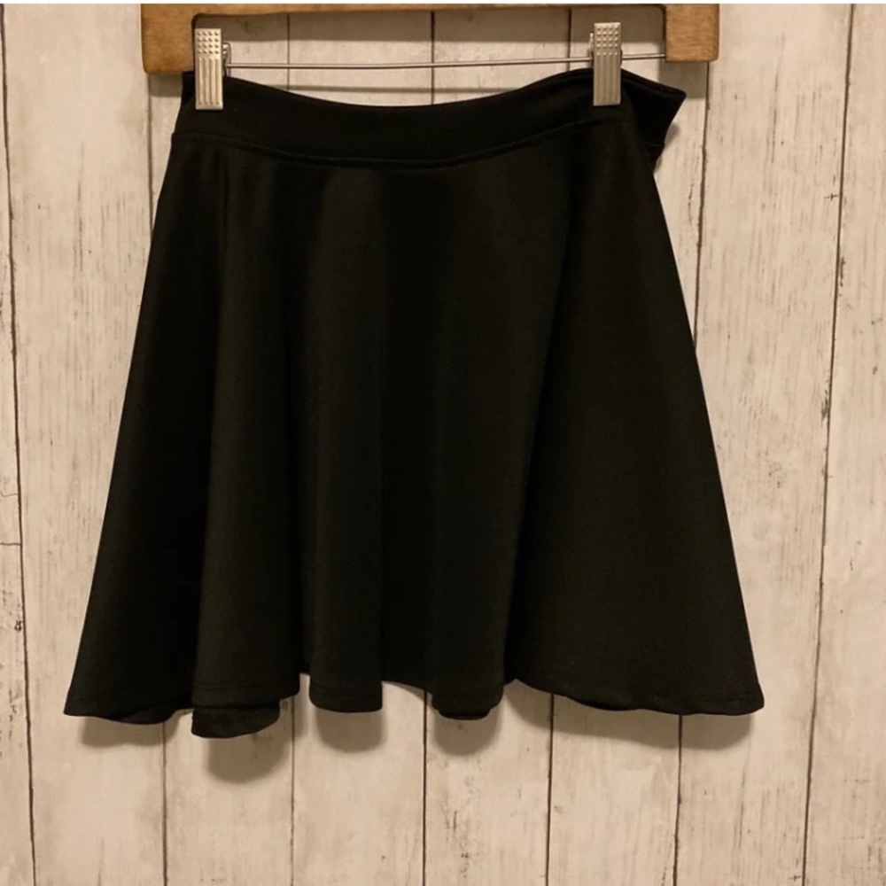 Black Skate Mini Skirt